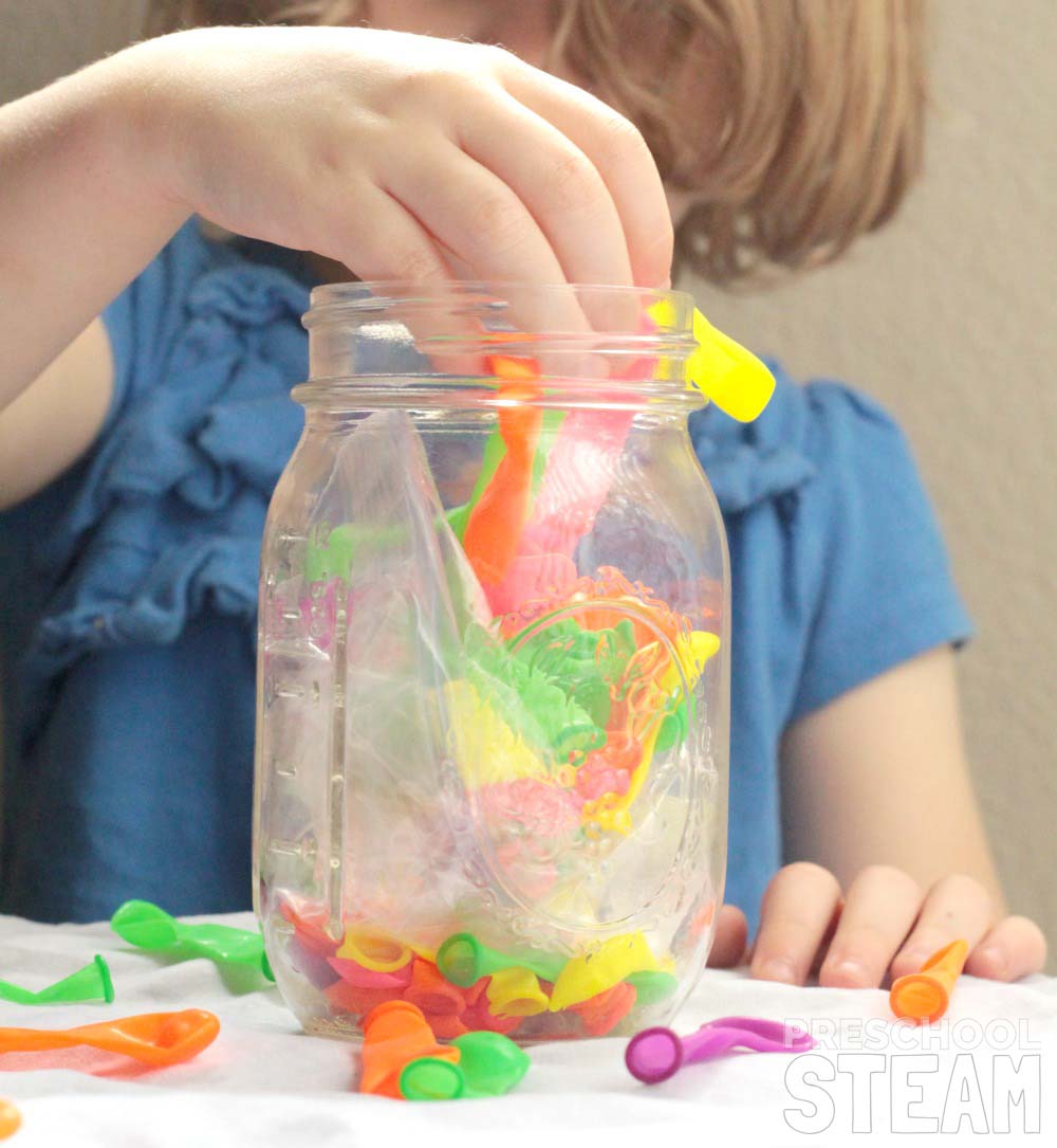 balloons ice mason jar 